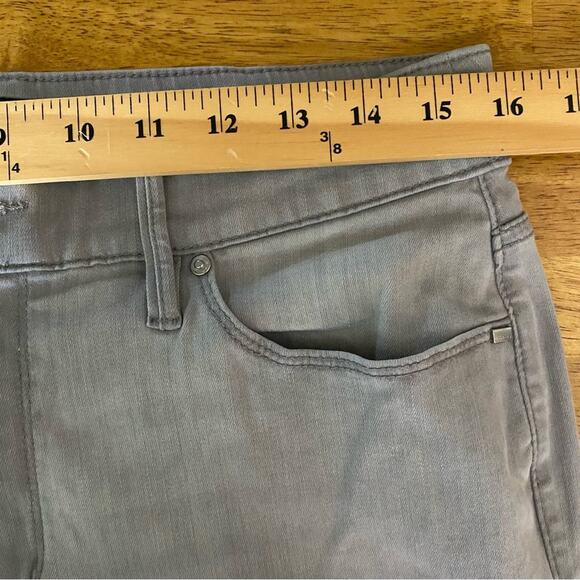 Chico’s Skinny Jeans Women’s Size 8 Light Gray‎ Mid Rise Cotton Blend - Picture 9 of 12